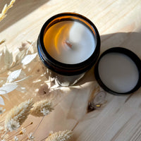 Lumânare parfumată borcan ambră (ediție limitată)